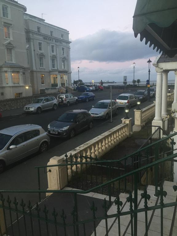 Queens Lodge Llandudno Exterior foto